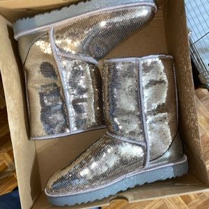 Silver nib Ugg boots